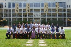 马六甲州中央县教育局局长访培风中学  了解华文中学办学模式